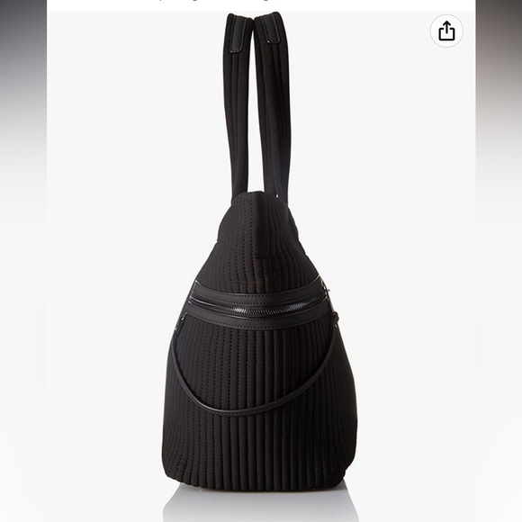 *Last One* New w/tags Nine West Large Tote - Picture 3 of 10